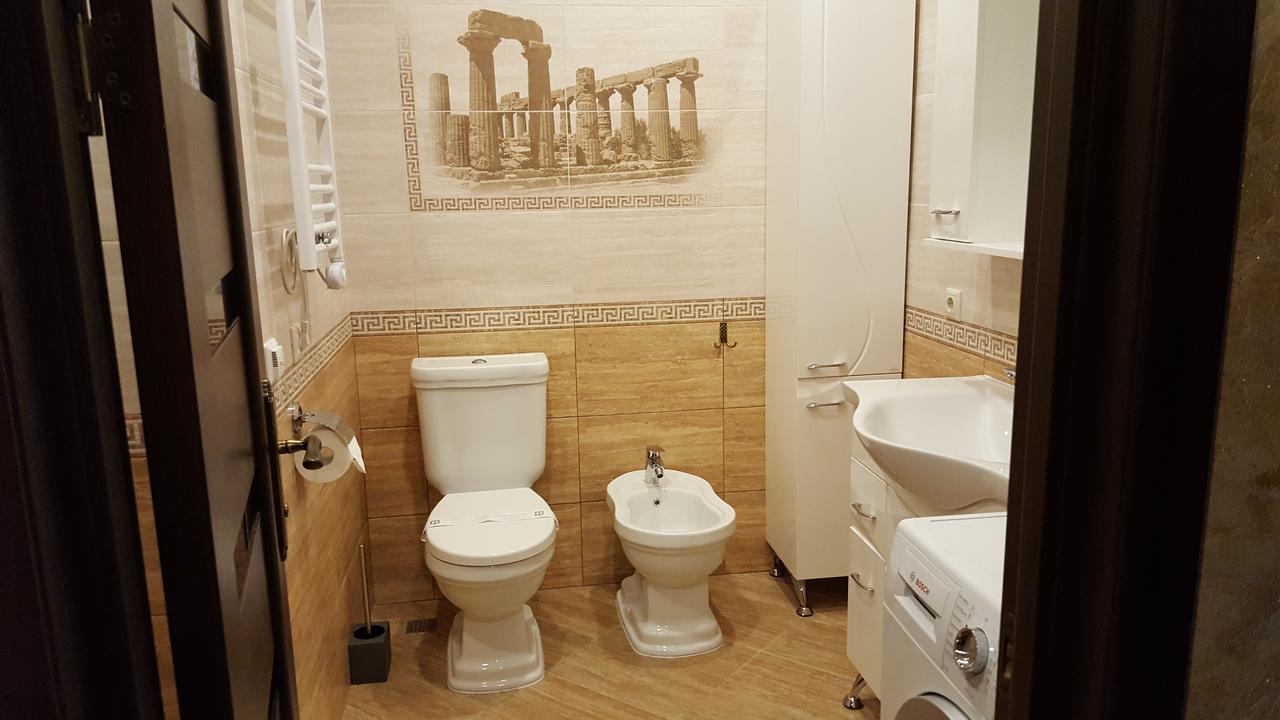 באטומי Mimino Apartment Deluxe First Line מראה חיצוני תמונה