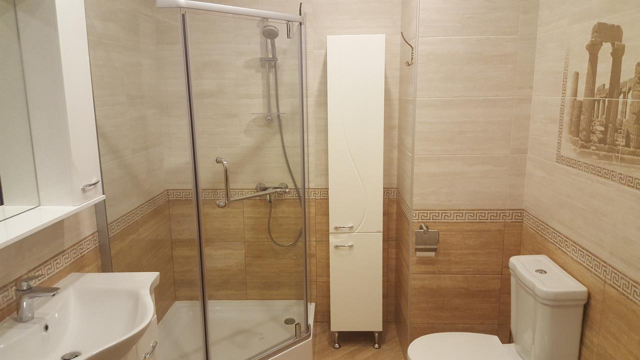 באטומי Mimino Apartment Deluxe First Line מראה חיצוני תמונה
