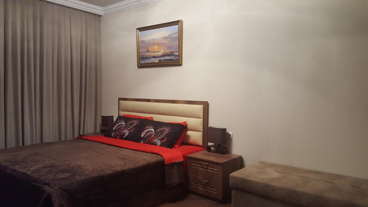 באטומי Mimino Apartment Deluxe First Line מראה חיצוני תמונה